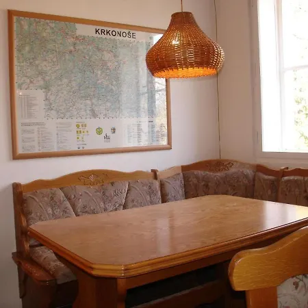 Ferienhaus Fur 9 Personen Ca 100 M In Kizlice, Sudetengebirge Tschechien Riesengebirge Tschechien *